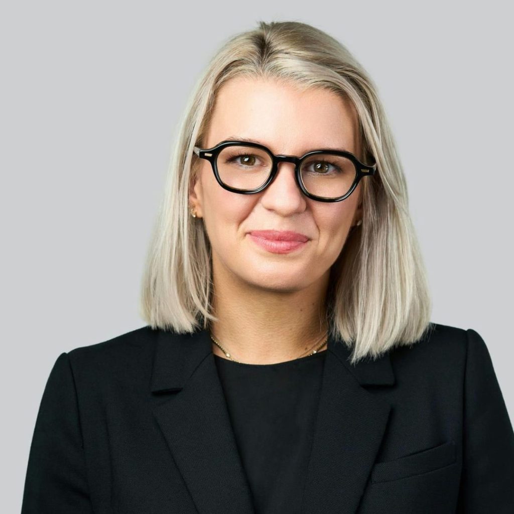 Biometric Measuring: Multifocal Glasses for the Ideal Fit